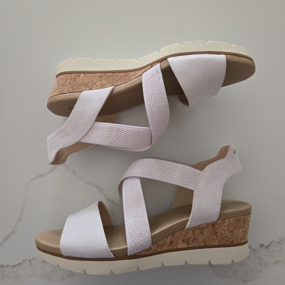 NWT Dr. Scholls Wedges